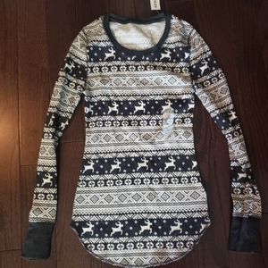 Long sleeve sleep wear sweatshirt